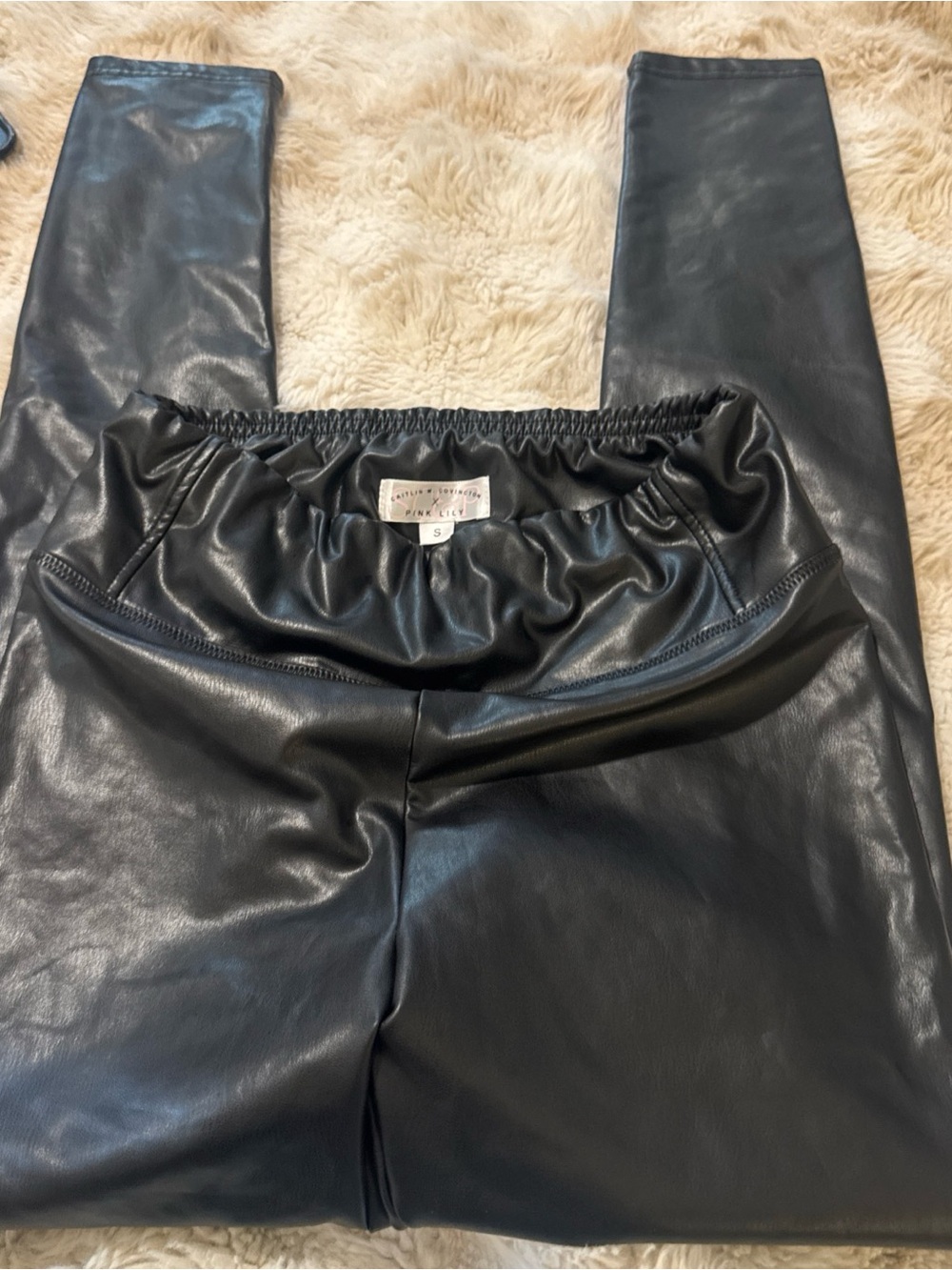 Caitlin M. Covington x Pink Lily faux leather pants small